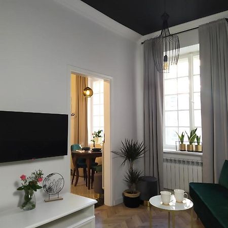 Ndm Apartament Varşova Dış mekan fotoğraf